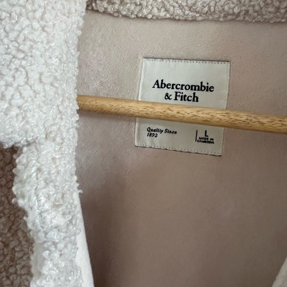 Abercrombie Sherpa Shacket - Picture 7 of 8